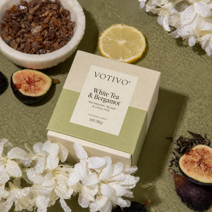 White Tea & Bergamot Signature Candle